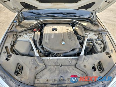 Zdjęcie 11 z 12 samochodu: 2018 BMW 540 I VIN:WBAJE5C54JWA95574 - miniatura