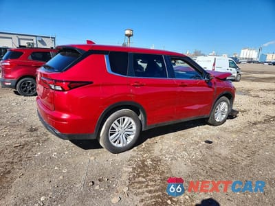 Trzecie zdjęcie samochodu z tyłu: 2024 MITSUBISHI OUTLANDER ES VIN:JA4J4UA81RZ028073 - miniatura