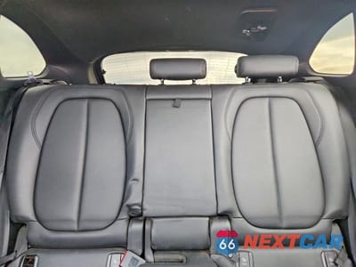 Zdjęcie 10 z 13 samochodu: 2017 BMW X1 XDRIVE28I VIN:WBXHT3C38H5F69085 - miniatura