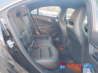 Zdjęcie 10 z 11 samochodu: 2018 MERCEDES-BENZ CLA 250 VIN:WDDSJ4EB7JN558929 - miniatura
