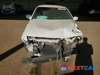 Piąte zdjęcie samochodu w środku: 1999 NISSAN SENTRA XE VIN:1N4AB41D1XC719439 - miniatura