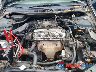 Zdjęcie 11 z 12 samochodu: 1998 HONDA ACCORD EX VIN:1HGCG5555WA175391 - miniatura