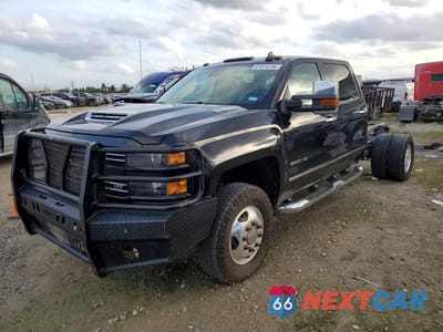 2019 CHEVROLET SILVERADO K3500 LTZ 1GC4KXEY3KF265806 - główne zdjęcie licytacji z USA - miniatura