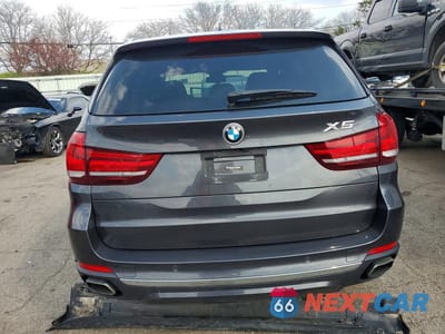 Zdjęcie 6 z 12 samochodu: 2016 BMW X5 XDRIVE50I VIN:5UXKR6C57G0J81440 - miniatura