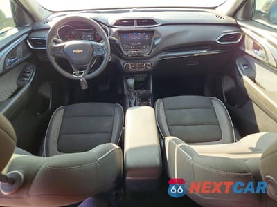 Zdjęcie 8 z 12 samochodu: 2021 CHEVROLET TRAILBLAZER LT VIN:KL79MPSLXMB056112 - miniatura