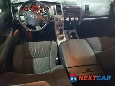 Zdjęcie 8 z 12 samochodu: 2011 TOYOTA TUNDRA GRADE VIN:5TFUY5F14BX186093 - miniatura