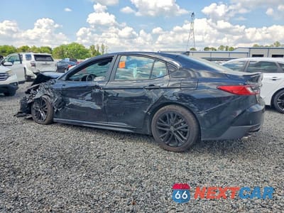 Drugie zdjęcie samochodu z przodu: 2025 TOYOTA CAMRY XSE VIN:4T1DAACK5SU562100 - miniatura
