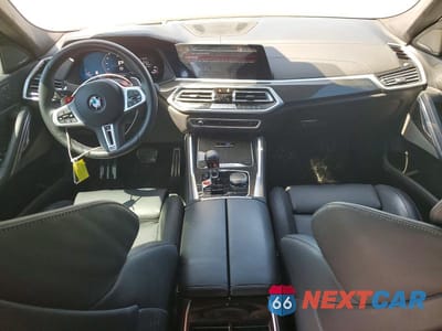 Zdjęcie 8 z 12 samochodu: 2022 BMW X6 M VIN:5YMCY0C09N9M45607 - miniatura