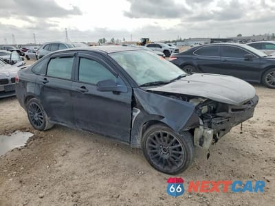 Czwarte zdjęcie samochodu z boku: 2010 FORD FOCUS SES VIN:1FAHP3GN3AW209898 - miniatura