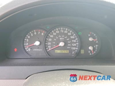 Zdjęcie 9 z 12 samochodu: 2005 KIA SORENTO LX VIN:KNDJD733955403802 - miniatura