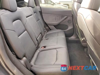 Zdjęcie 10 z 12 samochodu: 2025 TESLA MODEL Y VIN:7SAYGDEEXSA363551 - miniatura