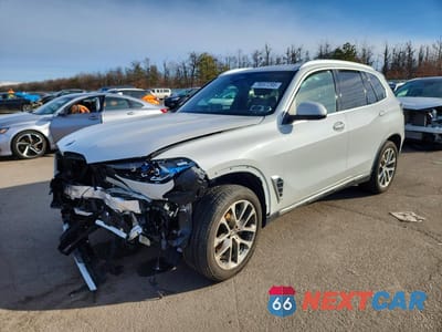 2025 BMW X5 XDRIVE40I 5UX23EU01S9W98560 - główne zdjęcie licytacji z USA - miniatura