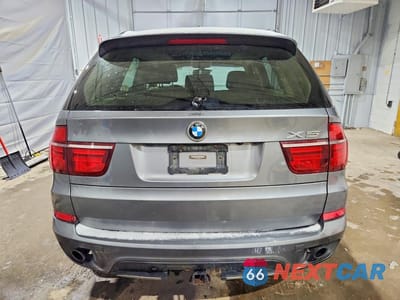 Zdjęcie 6 z 14 samochodu: 2013 BMW X5 XDRIVE35D VIN:5UXZW0C55D0B91421 - miniatura