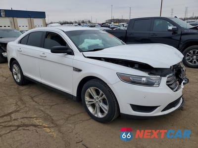 Czwarte zdjęcie samochodu z boku: 2017 FORD TAURUS VIN:1FAHP2D80HG125597 - miniatura