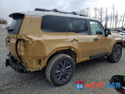 Trzecie zdjęcie samochodu z tyłu: 2026 TOYOTA LAND CRUISER BASE VIN:JTEABFAJ8TK054787 - miniatura