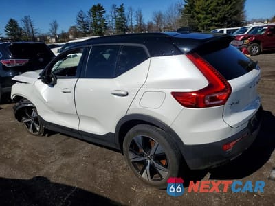 Drugie zdjęcie samochodu z przodu: 2022 VOLVO XC40 P8 RECHARGE PLUS VIN:YV4ED3UR4N2685911 - miniatura