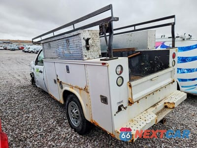 Drugie zdjęcie samochodu z przodu: 2012 CHEVROLET SILVERADO UTILITY / SERVICE TRUCK VIN:1GB0CVCG6CF115012 - miniatura