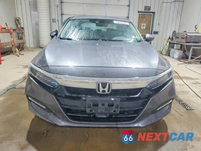 Piąte zdjęcie samochodu w środku: 2020 HONDA ACCORD TOURING HYBRID VIN:1HGCV3F90LA006838 - miniatura