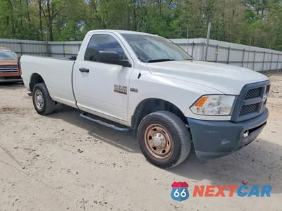 Czwarte zdjęcie samochodu z boku: 2017 RAM 2500 ST VIN:3C6MR4AJ5HG635946 - miniatura