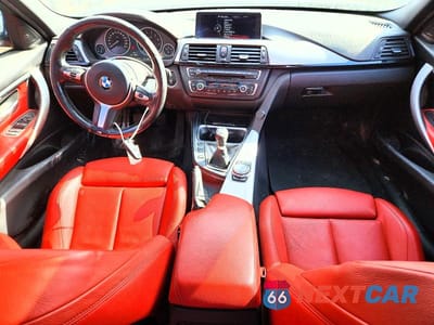 Zdjęcie 8 z 11 samochodu: 2015 BMW 335 XI VIN:WBA3B9C50FJ466420 - miniatura