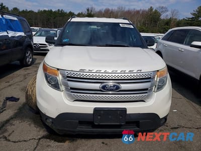 Piąte zdjęcie samochodu w środku: 2012 FORD EXPLORER XLT VIN:1FMHK7D81CGA34042 - miniatura