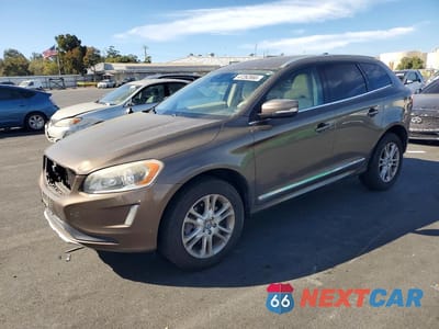 2015 VOLVO XC60 T5 PREMIER YV440MDK3F2697954 - główne zdjęcie licytacji z USA - miniatura