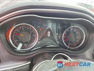 Zdjęcie 9 z 11 samochodu: 2017 DODGE CHALLENGER SXT VIN:2C3CDZAG5HH659303 - miniatura