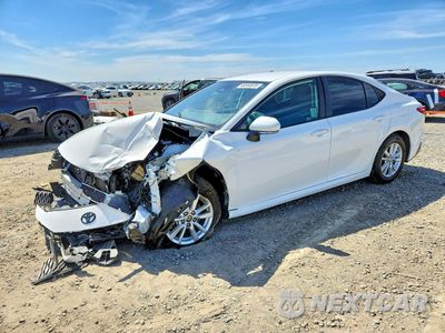 2025 TOYOTA CAMRY LE 4T1DAACK4SU200730 - główne zdjęcie licytacji z USA - miniatura