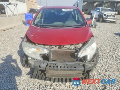 Piąte zdjęcie samochodu w środku: 2014 NISSAN VERSA NOTE SV VIN:3N1CE2CPXEL414175 - miniatura