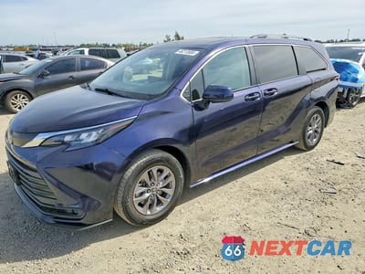 2024 TOYOTA SIENNA LE 8-PASSENGER 5TDBRKEC4RS190523 - główne zdjęcie licytacji z USA - miniatura