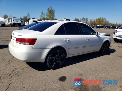 Trzecie zdjęcie samochodu z tyłu: 2008 HYUNDAI SONATA GLS VIN:5NPET46C48H304257 - miniatura