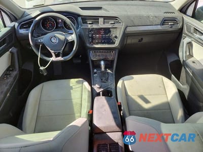 Zdjęcie 8 z 14 samochodu: 2019 VOLKSWAGEN TIGUAN SE VIN:3VV2B7AX7KM011523 - miniatura