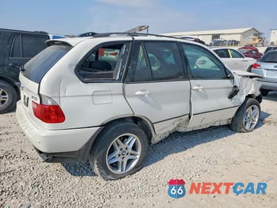 Trzecie zdjęcie samochodu z tyłu: 2004 BMW X5 4.4I VIN:5UXFB53564LV01034 - miniatura