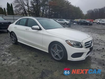 Czwarte zdjęcie samochodu z boku: 2016 MERCEDES-BENZ C 300 4MATIC VIN:WDDWF4KB1GR140763 - miniatura