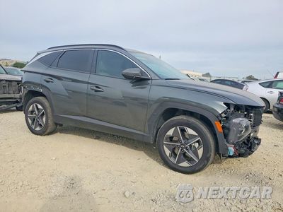 Czwarte zdjęcie samochodu z boku: 2025 HYUNDAI TUCSON HYBRID SEL CONVENIENCE VIN:KM8JCDD15SU249570 - miniatura