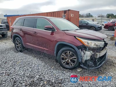 Czwarte zdjęcie samochodu z boku: 2016 TOYOTA HIGHLANDER XLE VIN:5TDKKRFH4GS185634 - miniatura