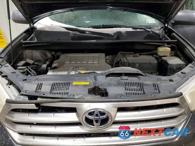 Zdjęcie 12 z 13 samochodu: 2011 TOYOTA HIGHLANDER BASE VIN:5TDBK3EH3BS060406 - miniatura