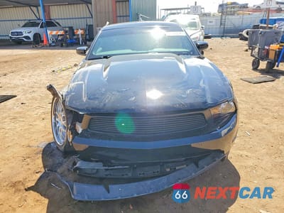 Piąte zdjęcie samochodu w środku: 2011 FORD MUSTANG GT VIN:1ZVBP8CF9B5169441 - miniatura