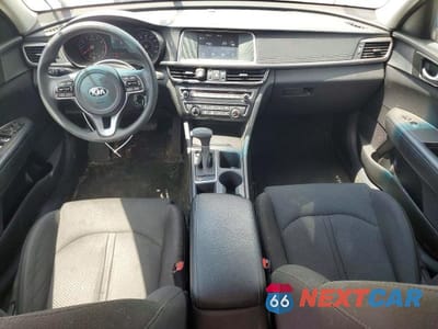Zdjęcie 8 z 12 samochodu: 2018 KIA OPTIMA LX VIN:5XXGT4L3XJG229000 - miniatura