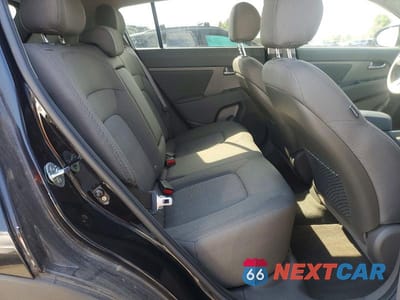 Zdjęcie 10 z 12 samochodu: 2013 KIA SPORTAGE LX VIN:KNDPBCA28D7356090 - miniatura