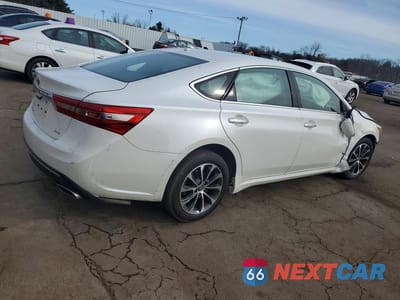 Trzecie zdjęcie samochodu z tyłu: 2018 TOYOTA AVALON XLE VIN:4T1BK1EB9JU271082 - miniatura