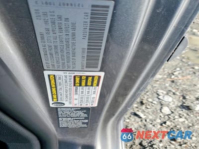 Zdjęcie 12 z 12 samochodu: 2006 VOLKSWAGEN NEW GTI VIN:WVWEV71K16W159888 - miniatura