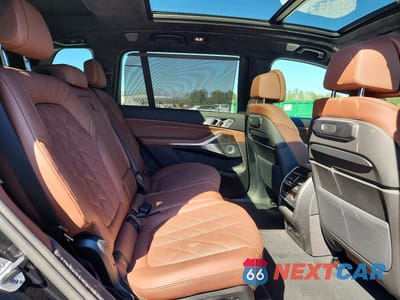 Zdjęcie 11 z 12 samochodu: 2026 BMW X7 XDRIVE40I VIN:5UX23EM00T9270352 - miniatura