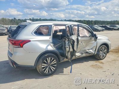 Trzecie zdjęcie samochodu z tyłu: 2020 MITSUBISHI OUTLANDER SE VIN:JA4AD3A33LZ017940 - miniatura