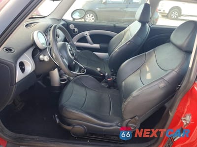 Zdjęcie 7 z 12 samochodu: 2004 MINI COOPER BASE VIN:WMWRC33454TJ58799 - miniatura