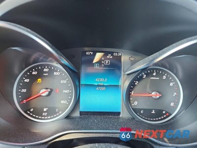 Zdjęcie 9 z 11 samochodu: 2021 MERCEDES-BENZ GLC 300 4MATIC VIN:W1N0G8EB8MV296486 - miniatura