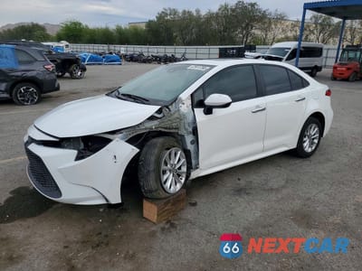 2022 TOYOTA COROLLA LE 5YFHPMAEXNP291443 - główne zdjęcie licytacji z USA - miniatura