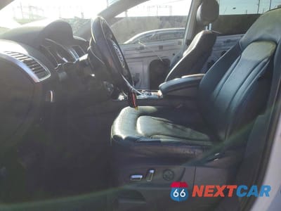 Zdjęcie 7 z 12 samochodu: 2015 AUDI Q7 PREMIUM PLUS VIN:WA1LGAFE9FD011477 - miniatura