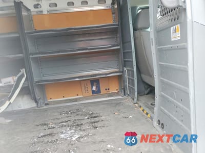 Zdjęcie 11 z 14 samochodu: 2018 NISSAN NV 2500 HD SV VIN:1N6BF0LY0JN801974 - miniatura