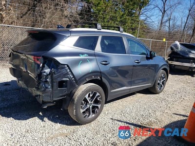 Trzecie zdjęcie samochodu z tyłu: 2024 KIA SPORTAGE EX VIN:KNDPVCDFXR7225532 - miniatura